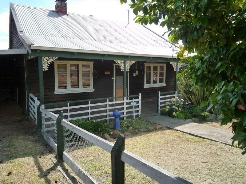 10 Dean Street, Pemberton WA 6260