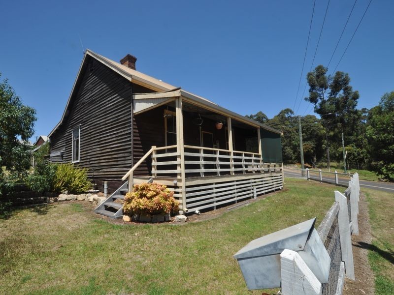 11 Broadway Street, Pemberton WA 6260