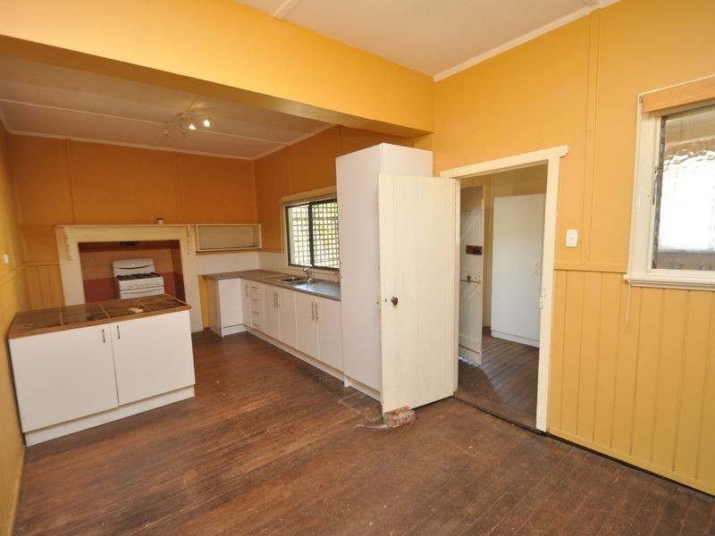 11 Broadway Street, Pemberton WA 6260