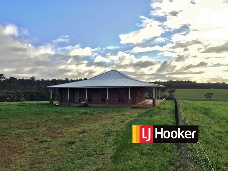 2 Stirling Road, Pemberton WA 6260