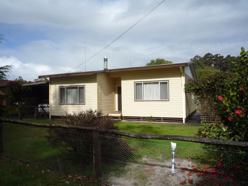 9 Widdeson Street, Pemberton WA 6260