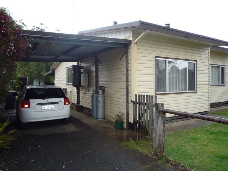 9 Widdeson Street, Pemberton WA 6260