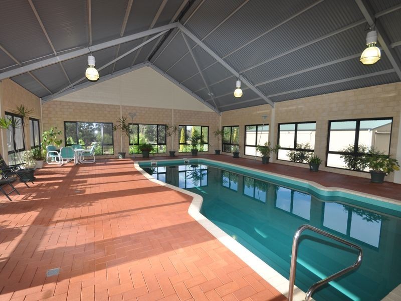 41 Manjin Drive, Manjimup WA 6258