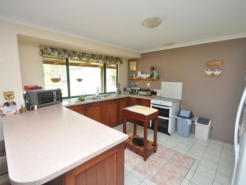 11 Titree Glen, Quinninup WA 6258