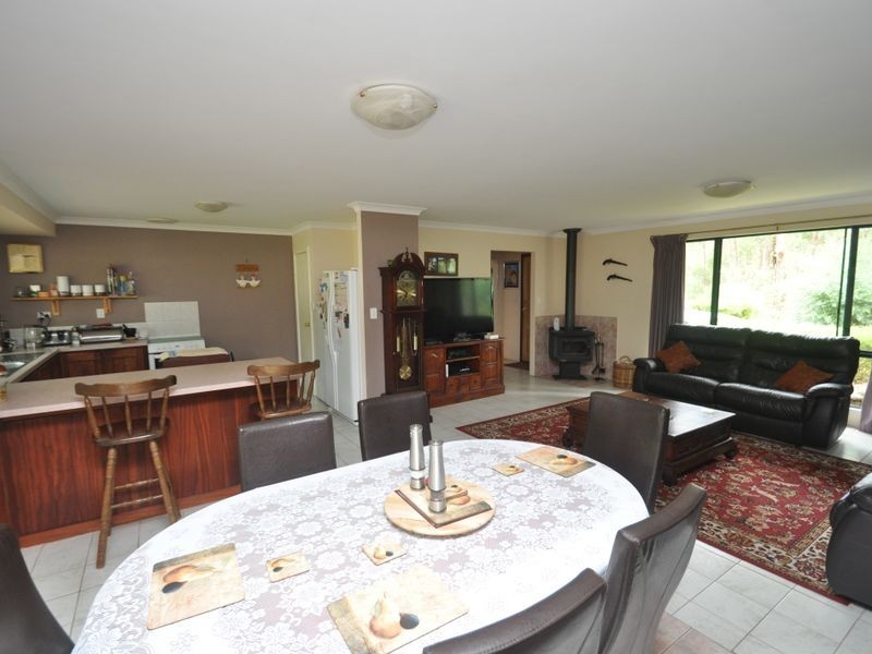 11 Titree Glen, Quinninup WA 6258