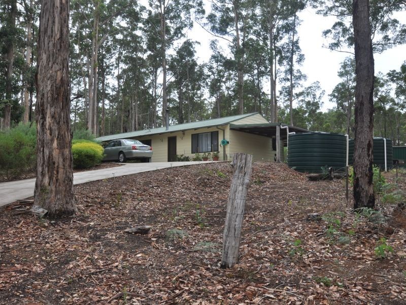11 Titree Glen, Quinninup WA 6258