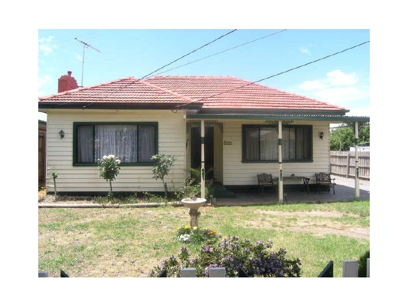 2 Edna Street, Thomastown VIC 3074