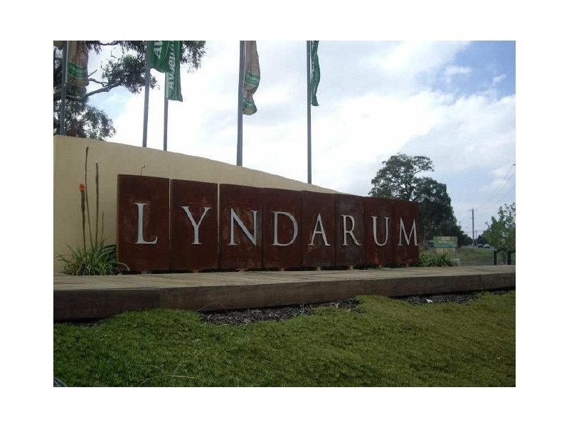 86 Lyndarum Drive, Epping VIC 3076