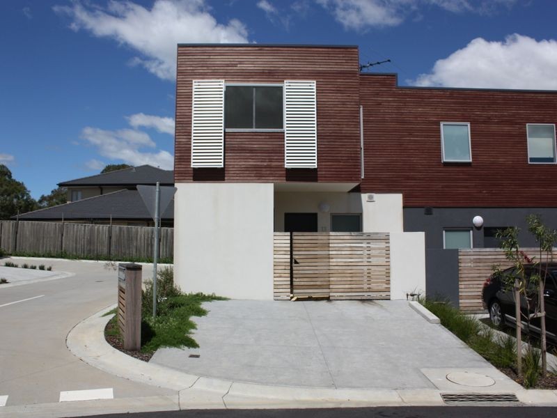 13 Waxflower Crescent, Bundoora VIC 3083