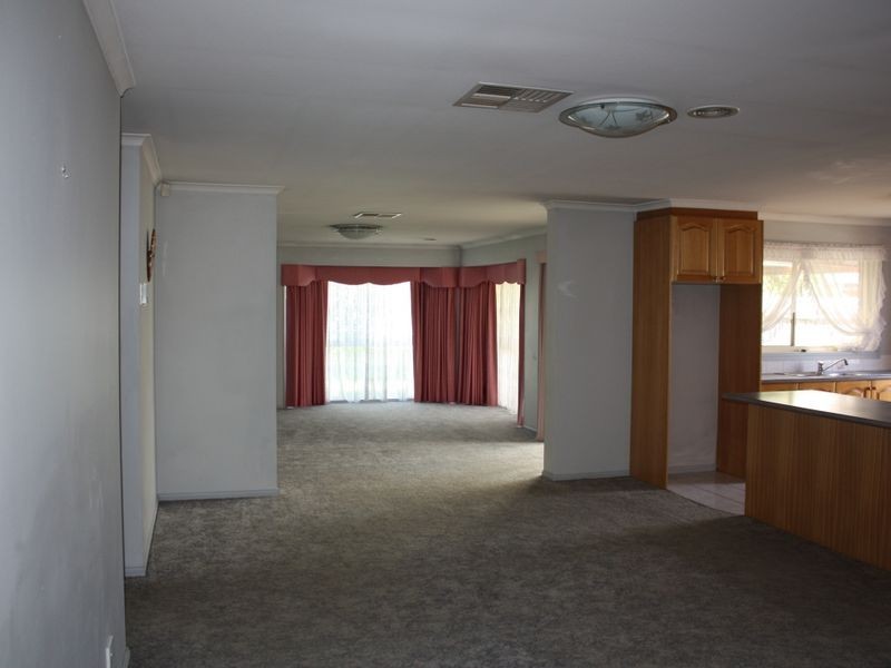 4 Anna Avenue, Bundoora VIC 3083