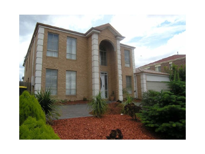 21 Tea Tree Drive, South Morang VIC 3752