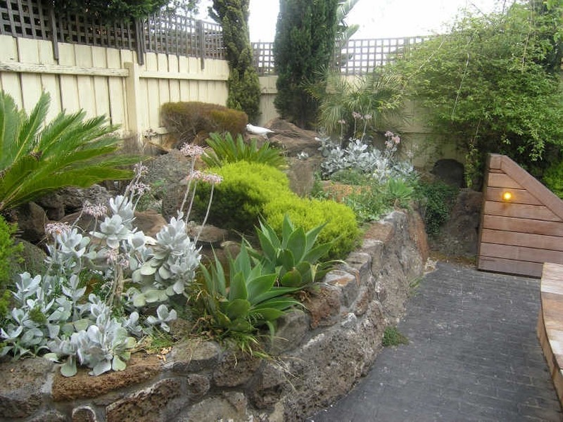27 Montana Way, Mill Park VIC 3082