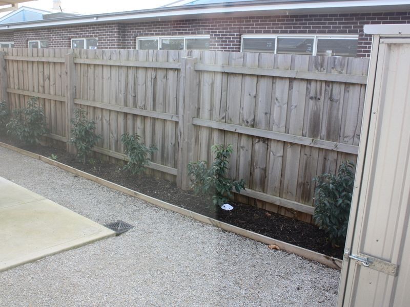 4/6 Heyington Avenue, Thomastown VIC 3074