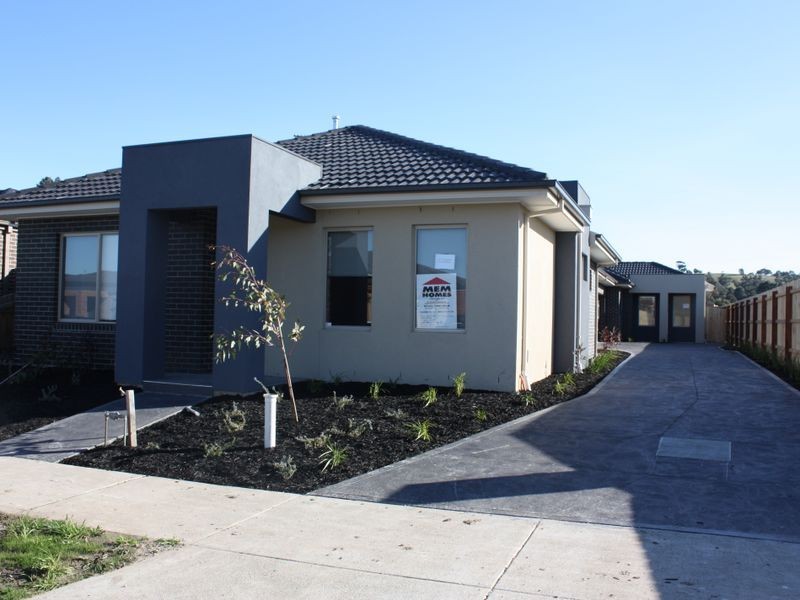 1/37 Campaspe Drive, Whittlesea VIC 3757