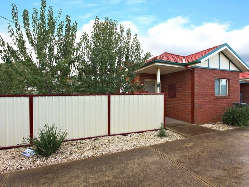 1/1 Mattea Court, Reservoir VIC 3073