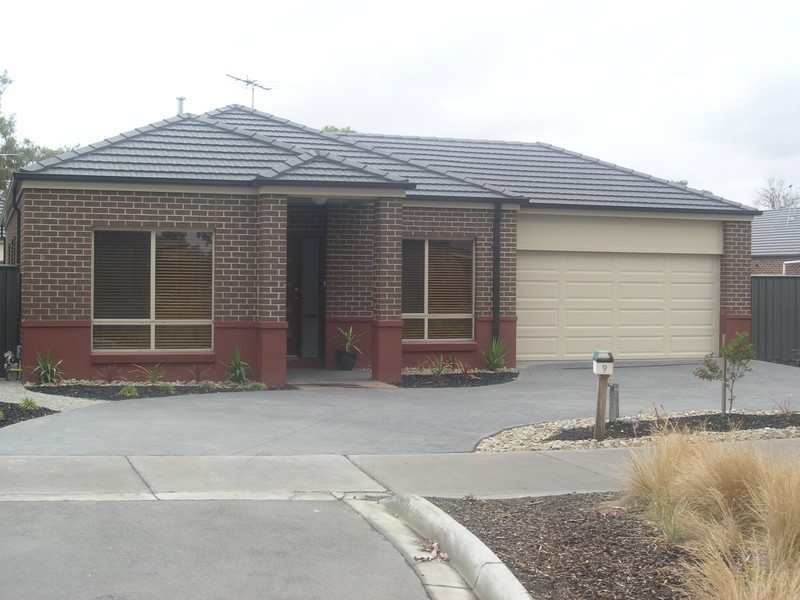 9 Millicent Court, Mernda VIC 3754