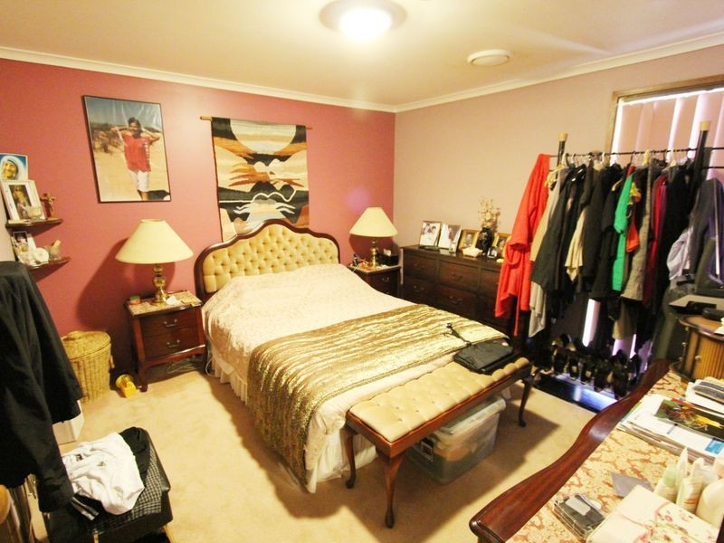 41 Grenda Drive, Mill Park VIC 3082