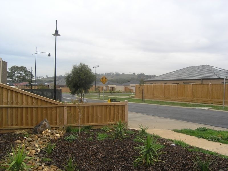 12 Florence Drive, Mernda VIC 3754