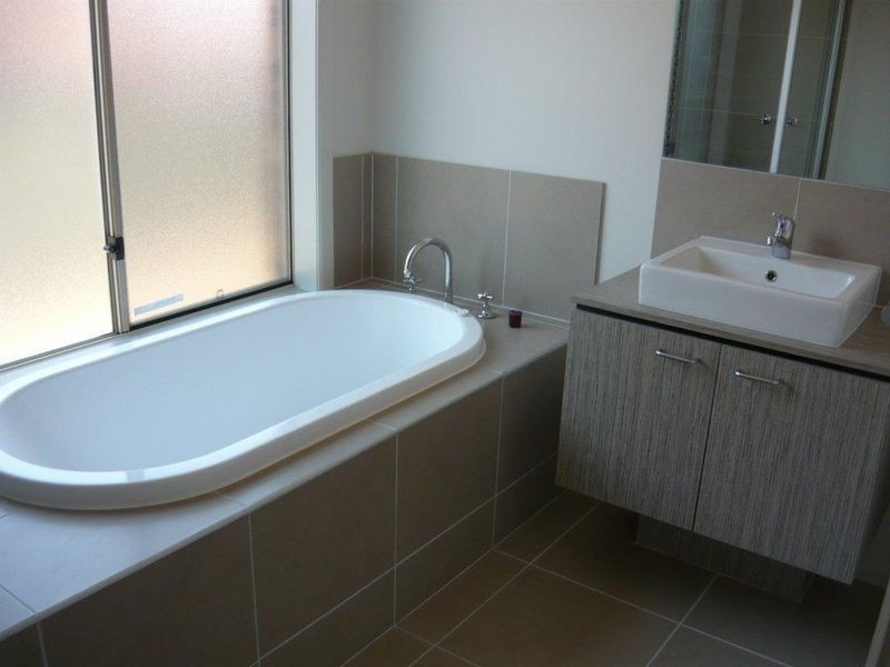 8 Giddens Road, Mernda VIC 3754