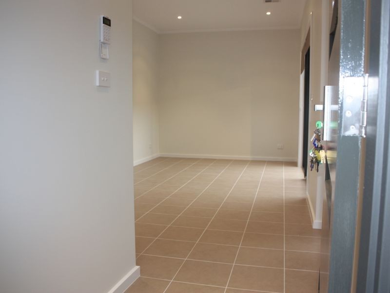 1-4/34 Willoughby Street, Reservoir VIC 3073