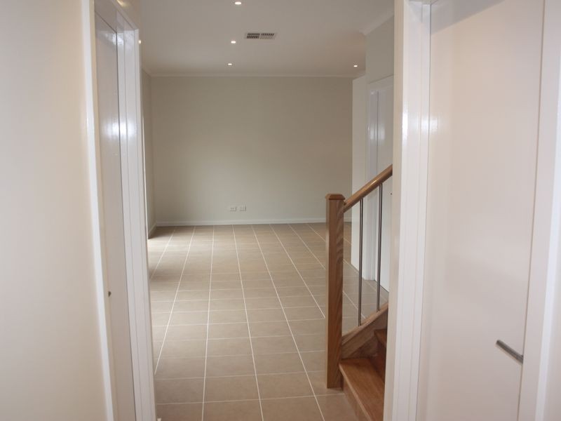 1-4/34 Willoughby Street, Reservoir VIC 3073