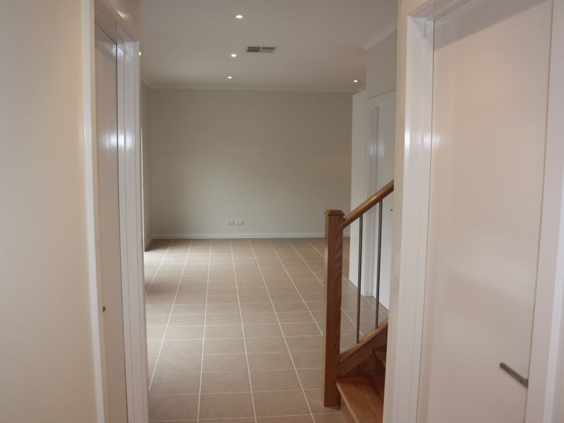 1-4/34 Willoughby Street, Reservoir VIC 3073