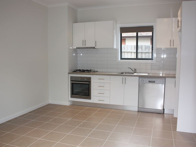 1-4/34 Willoughby Street, Reservoir VIC 3073