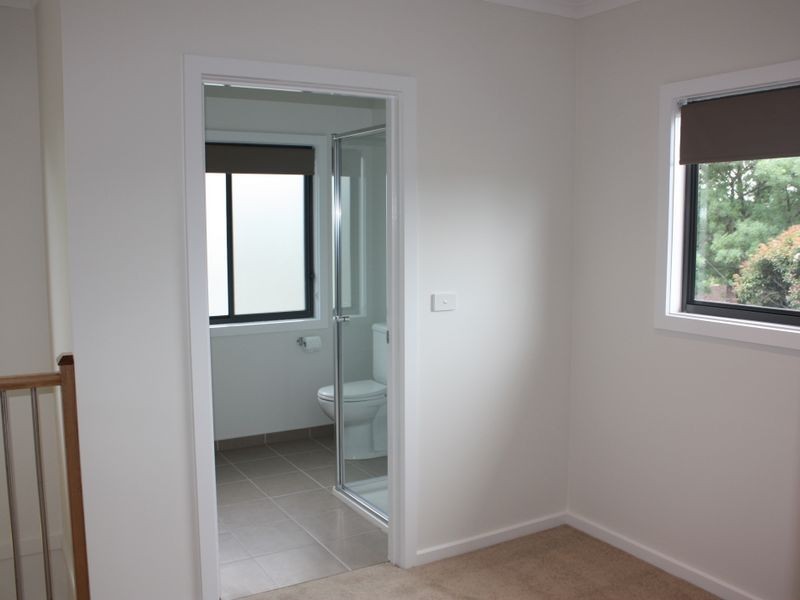 1-4/34 Willoughby Street, Reservoir VIC 3073