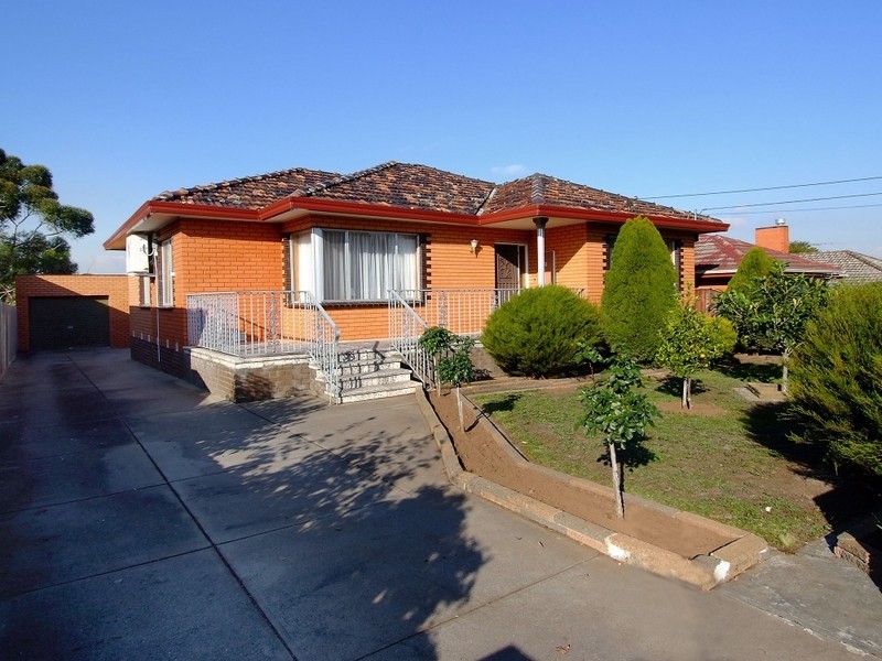 22 Lantana Avenue, Thomastown VIC 3074