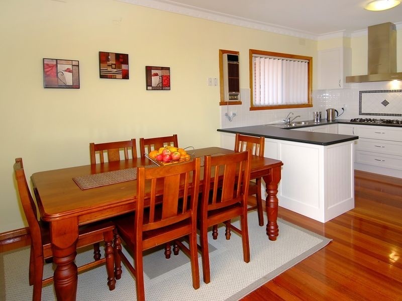 22 Lantana Avenue, Thomastown VIC 3074