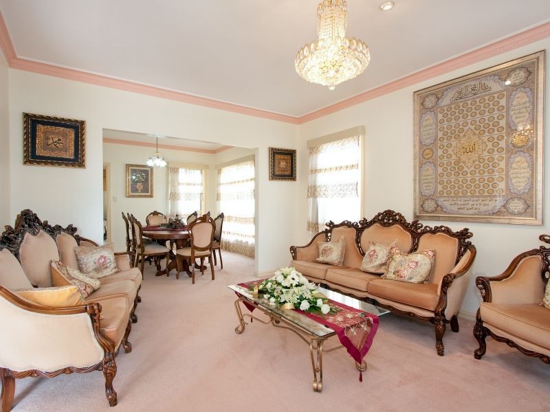 67 Blossom Park Drive, Mill Park VIC 3082