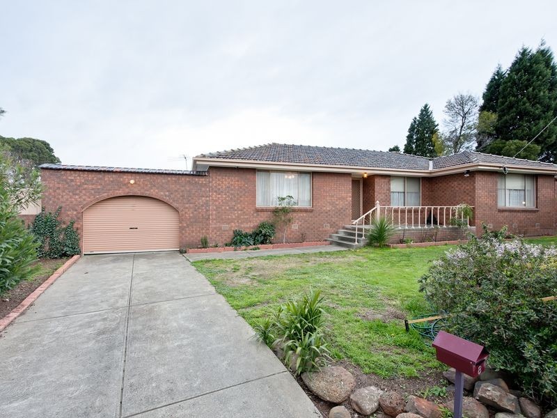 8 Bryson Court, Bundoora VIC 3083