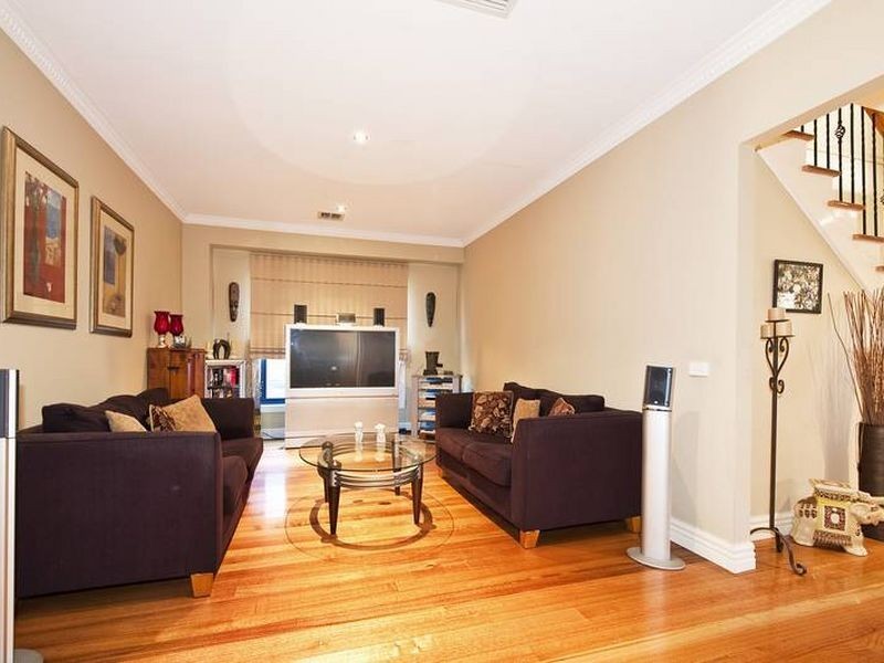 12 Shoalhaven Street, Bundoora VIC 3083