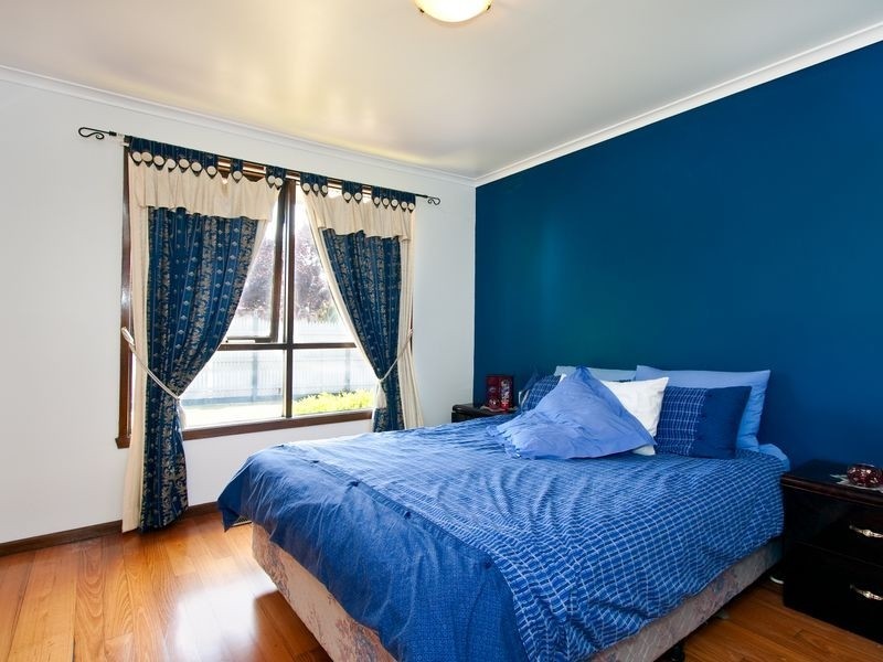 80 Bickley Avenue, Thomastown VIC 3074