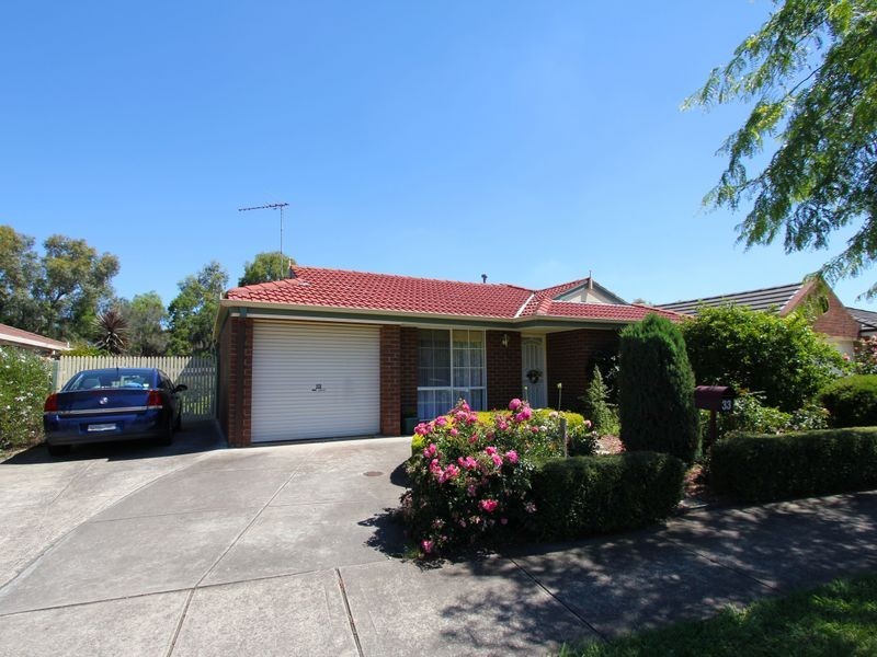 33 Josef Avenue, Bundoora VIC 3083