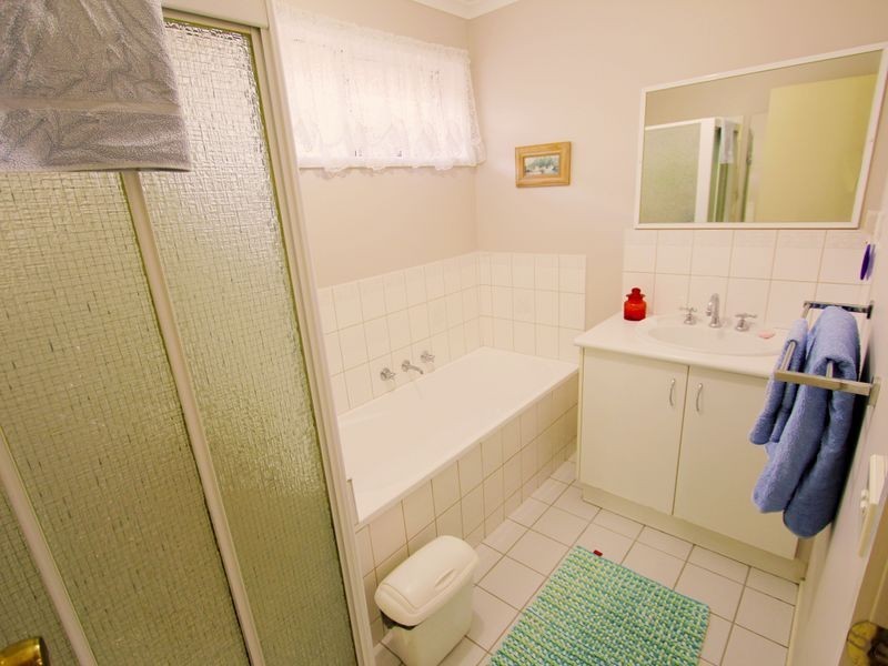 33 Josef Avenue, Bundoora VIC 3083