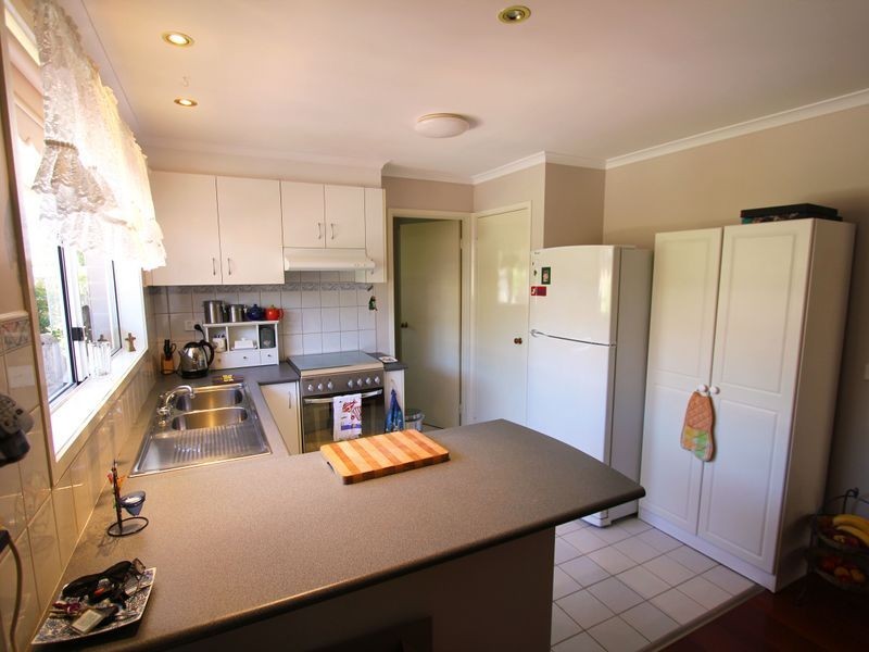 33 Josef Avenue, Bundoora VIC 3083