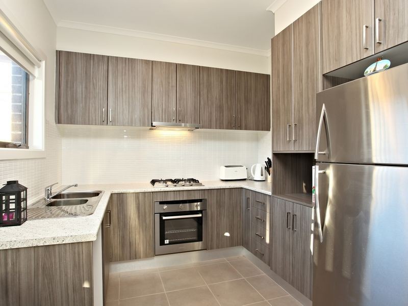 1-4/39 Ovens Circuit, Whittlesea VIC 3757