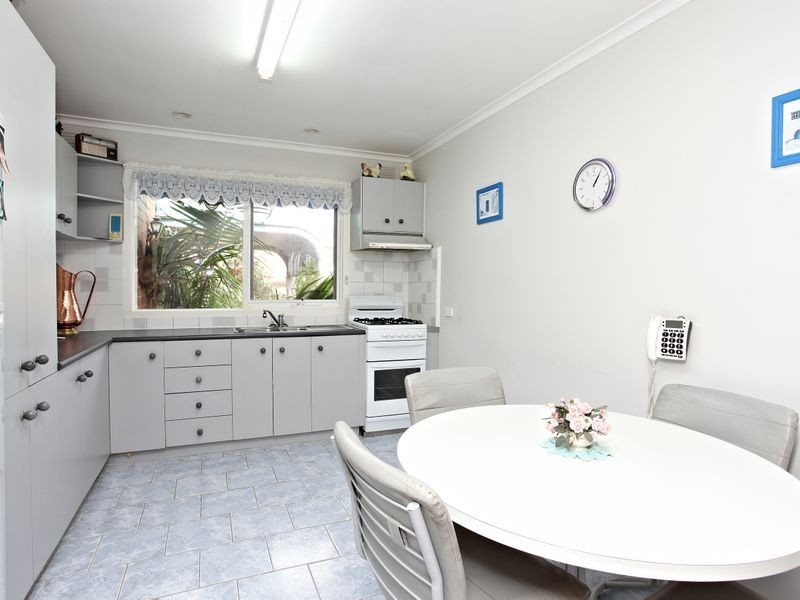 87 Glasglow Avenue, Reservoir VIC 3073