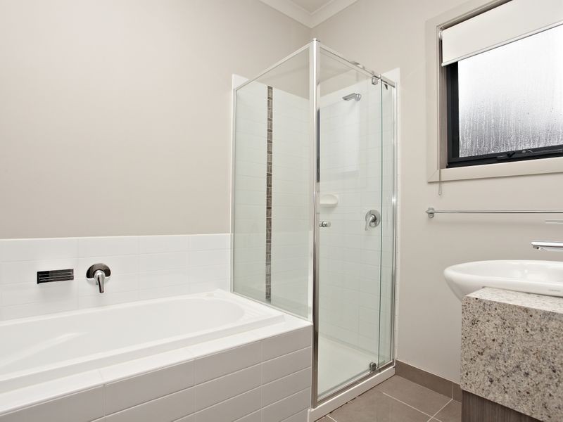 4/7 Browning Court, Watsonia VIC 3087