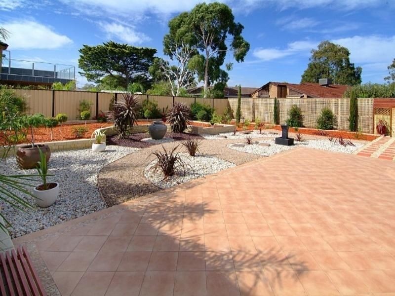 9 Mosstrooper Court, Bundoora VIC 3083