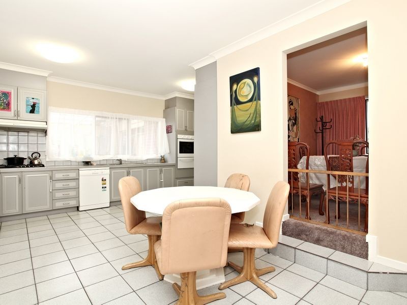 28 Charlotte Road, Mill Park VIC 3082