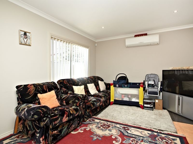 4/6 Heyington Avenue, Thomastown VIC 3074