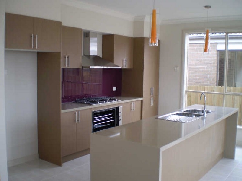 17 Cobb Street, South Morang VIC 3752