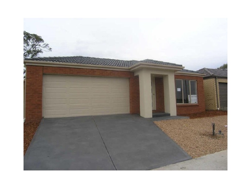 38 Mirrabucca Promenade, South Morang VIC 3752