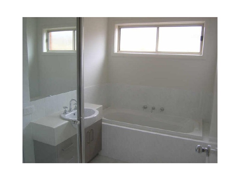 38 Mirrabucca Promenade, South Morang VIC 3752