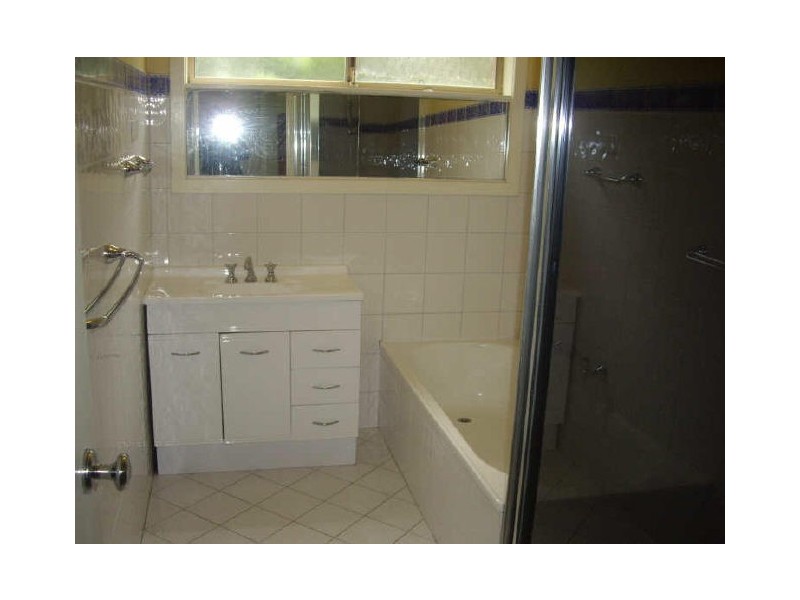 4 Montana Way, Mill Park VIC 3082