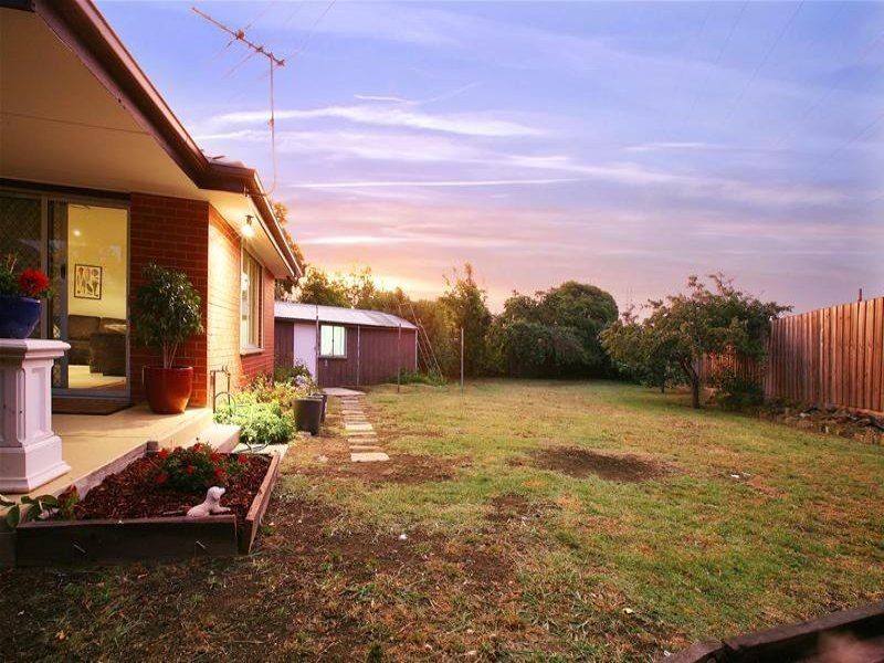 25 Lea Crescent, Bundoora VIC 3083