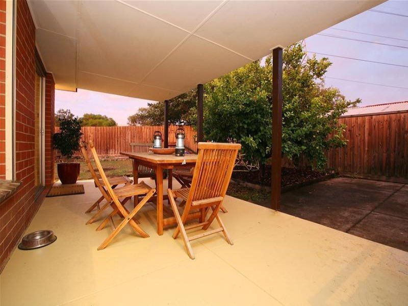 25 Lea Crescent, Bundoora VIC 3083