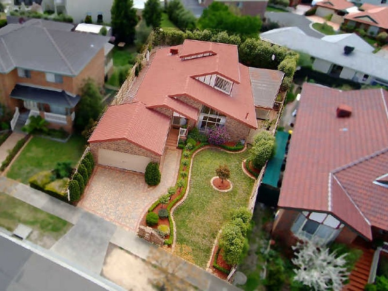 4 Montana Way, Mill Park VIC 3082